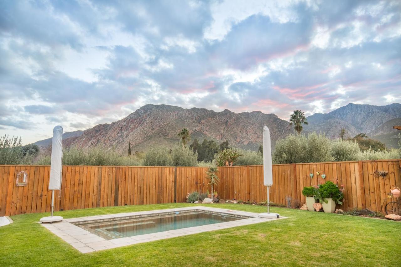 Hotel Mirihof Retreat And Olive Estate Montagu Exterior foto